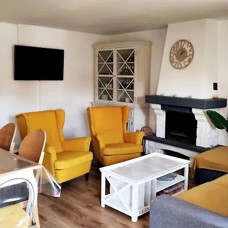 Maison Proche Du Mont Saint Michel Holiday home